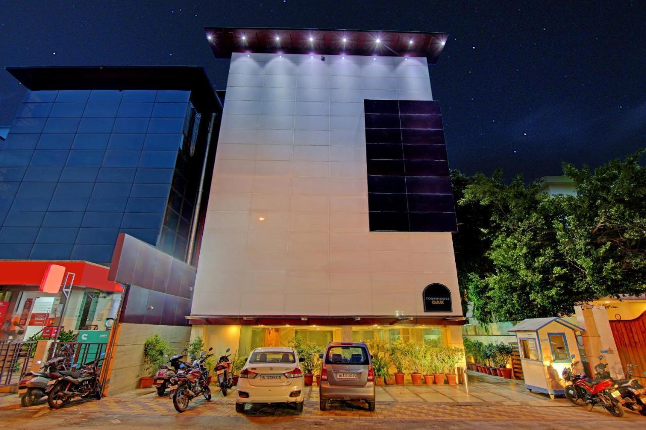 מלון ניו דלהי Townhouse Oak Safdarjung מראה חיצוני תמונה
