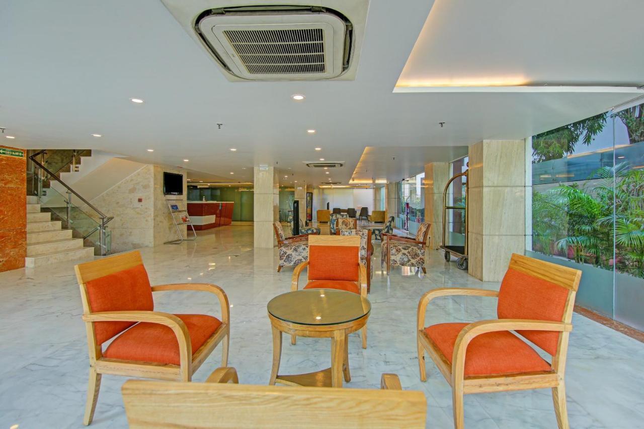 מלון ניו דלהי Townhouse Oak Safdarjung מראה חיצוני תמונה