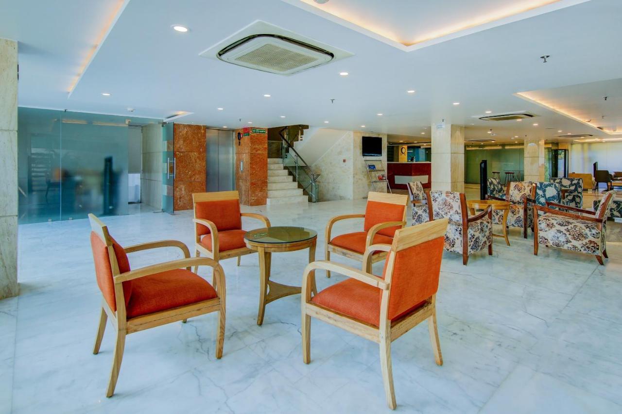 מלון ניו דלהי Townhouse Oak Safdarjung מראה חיצוני תמונה